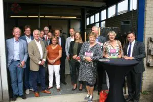 Groepsfoto ondertekening