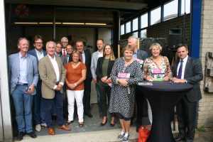 Groepsfoto ondertekening